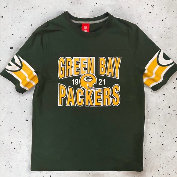 Nike Other - Nike NFL Green Bay Packer Shirt